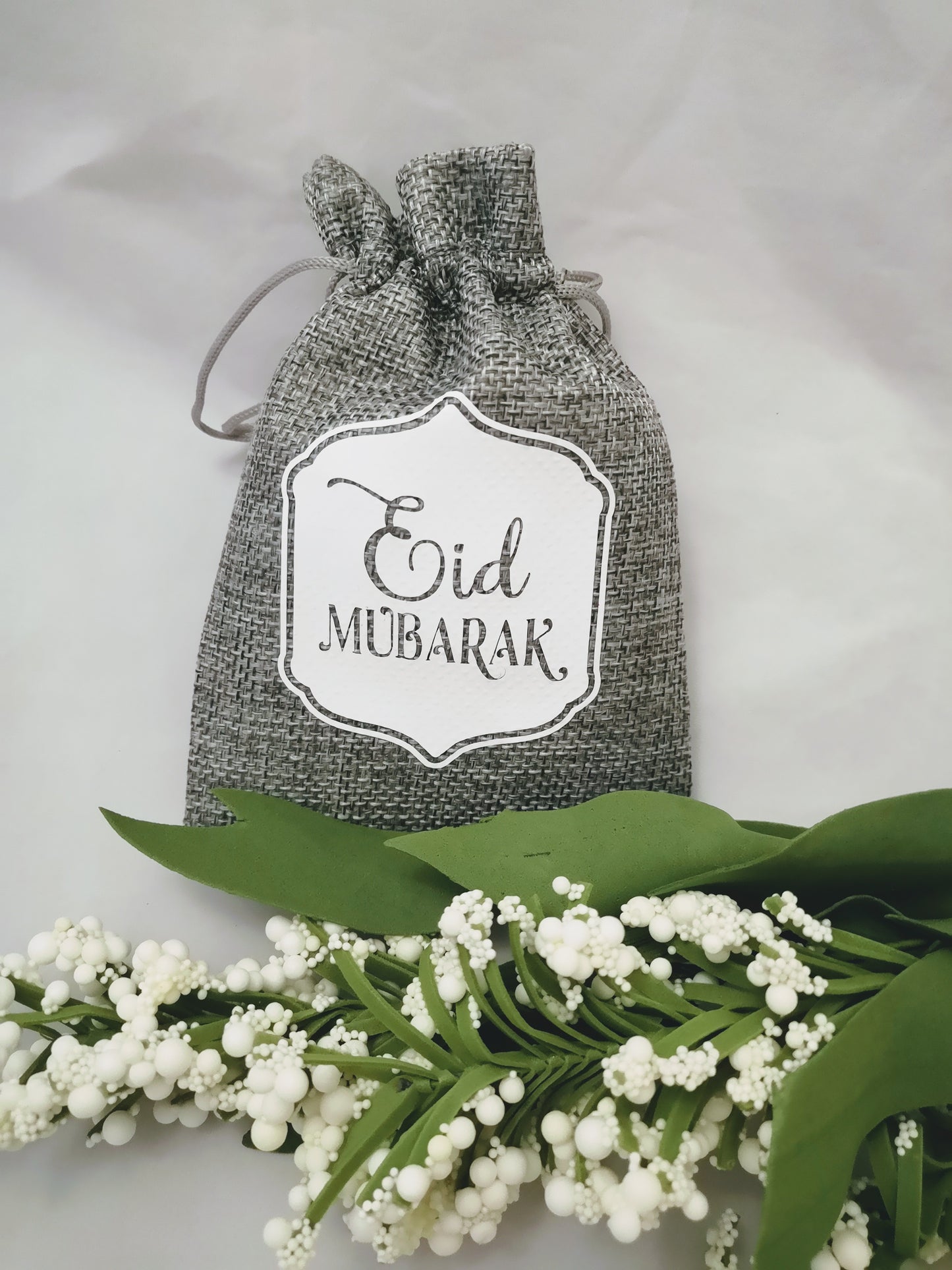 Grey Eid gift pouches (set of 10)